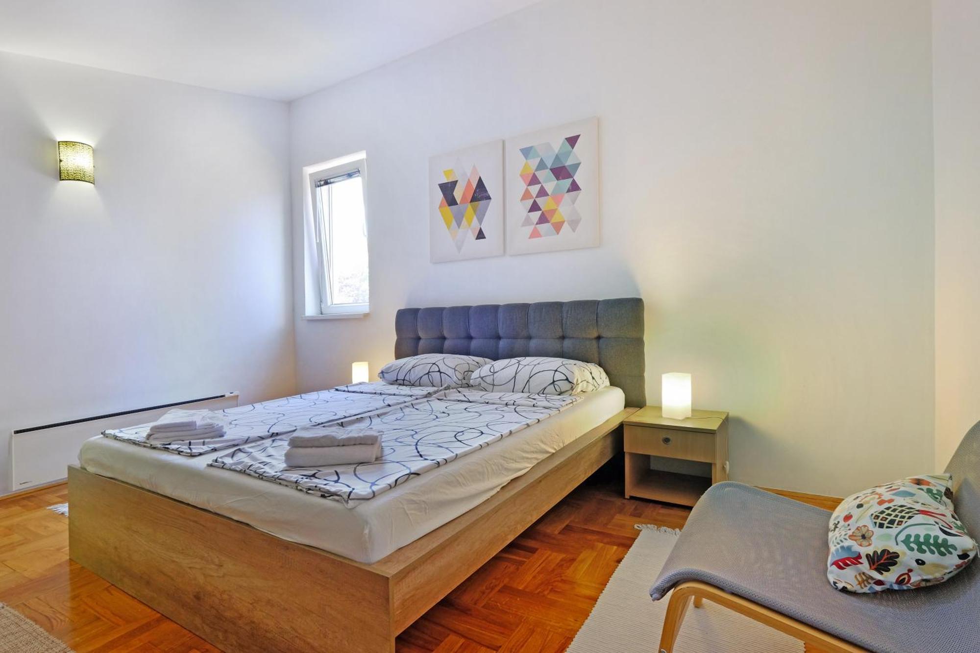 Red Tree Apartment Belgrado Exterior foto